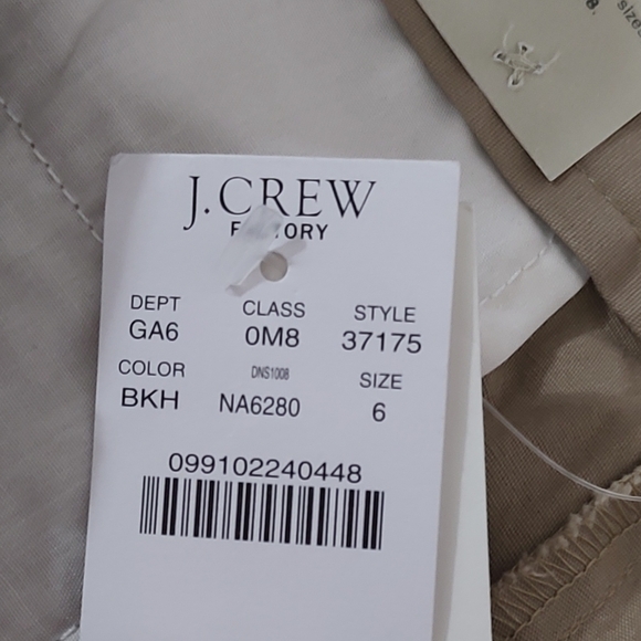 J. Crew Factory Beige Curvy Fit Bermuda Shorts - Picture 5 of 5
